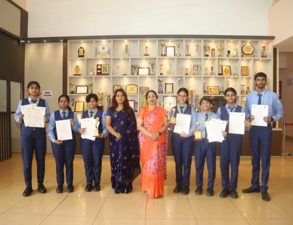 सरला बिरला के छात्रों का ‘सिल्वर जुबली यंग थिंकर्स कॉन्क्लेव‘ में शानदार प्रदर्शन