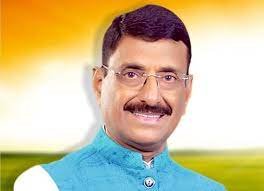 विश्व आदिवासी दिवस पर केंद्रीय रक्षा राज्य मंत्री ने दी शुभकामनाएं 