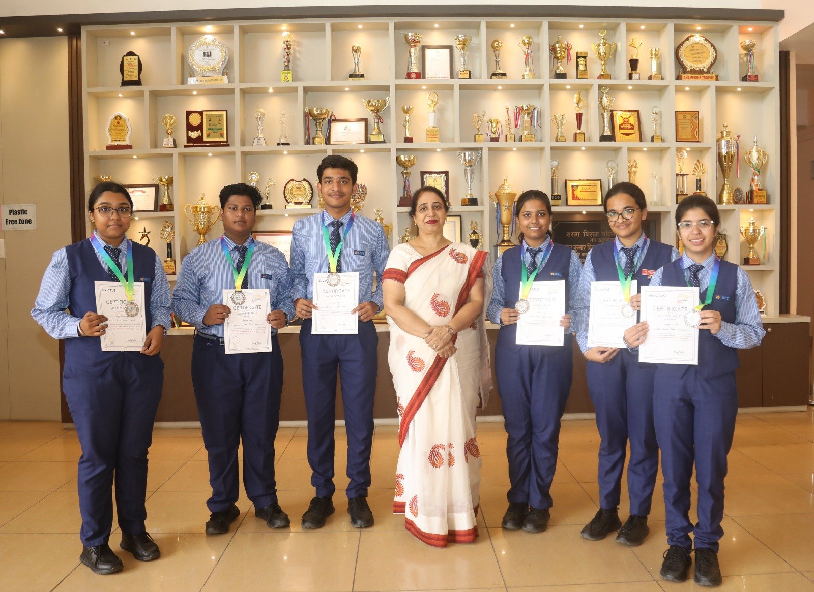 सरला बिरला पब्लिक स्कूल, रांची ने राष्ट्रीय प्रतियोगिता में जीते सिल्वर मेडल