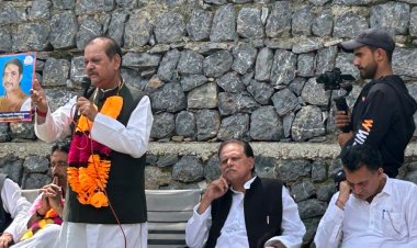 पूर्व केंद्रीय मंत्री सुबोधकांत सहाय जम्मू कश्मीर में इंडिया गठबंधन के प्रत्याशियों के पक्ष में चुनाव प्रचार में हुए शामिल 