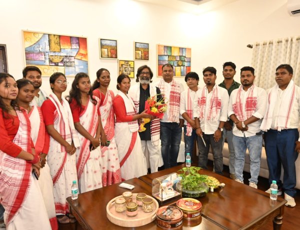 मुख्यमंत्री से मिला केंद्रीय सरना समिति, भारत का प्रतिनिधिमंडल 