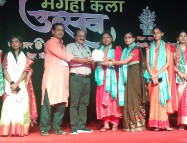 "शब्दवीणा" की शानदार प्रतिभागिता से दर्शक हुए मंत्रमुग्ध, मगही कला उत्सव में शब्दवीणा के कलाकारों की प्रस्तुतियों को मिलीं खूब वाहवाहियाँ