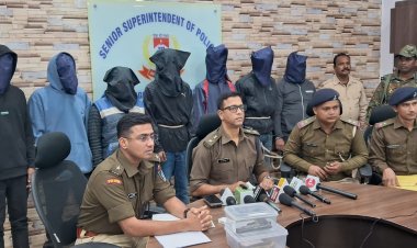 लूट की घटना के उद्भेदन हेतु पुलिस उपाधीक्षक पटमदा के नेतृत्व में एक टीम का गठन किया गया।