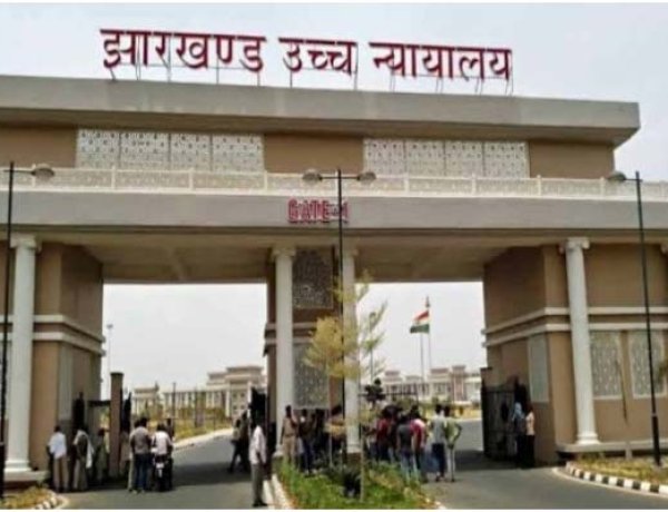 CGLपरीक्षा पेपर लीक मामले में हाई कोर्ट ने परीक्षाफल प्रकाशन पर अगले आदेश तक लगाई रोक