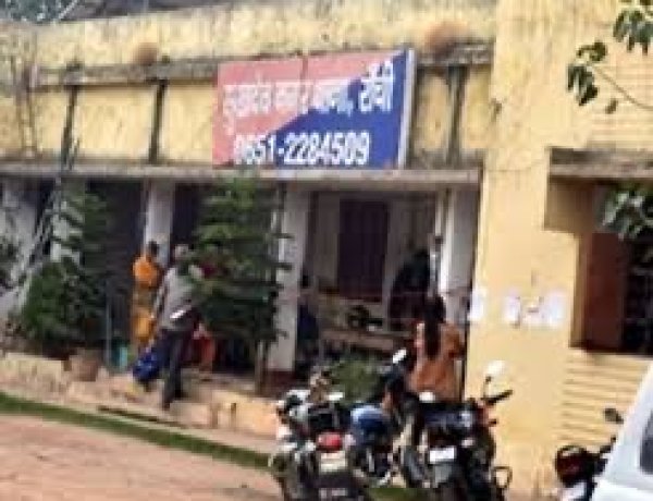 अब थाना प्रभारी पर लगा महिला से छेड़खानी का आरोप, DGP और SSP से की शिकायत