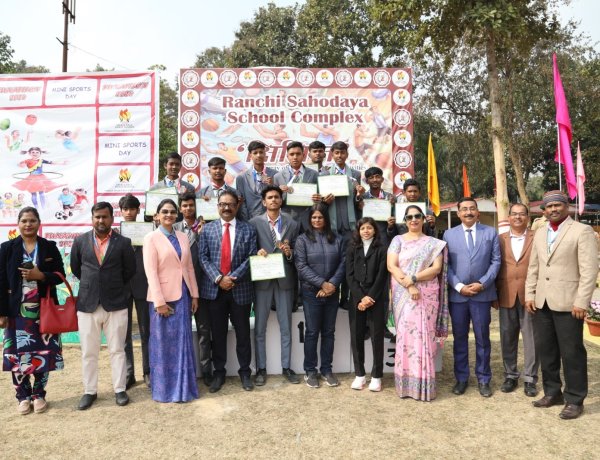 सरला बिरला पब्लिक स्कूल में मिनी स्पोर्ट्स डे की धूम