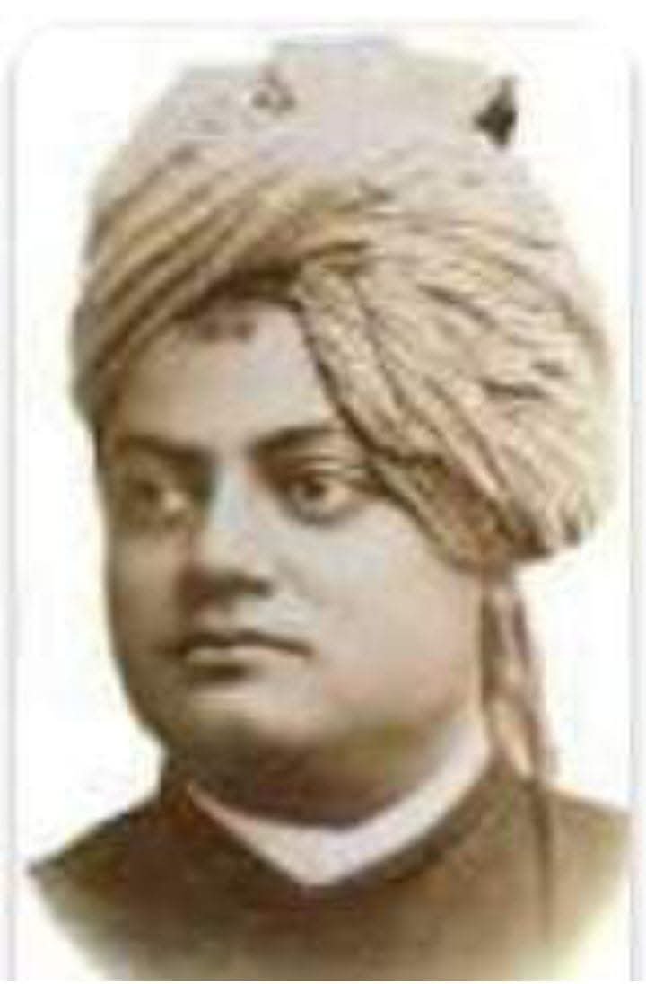 स्वामी विवेकानंद ने देशवासियों में एक नई चेतना पैदा की