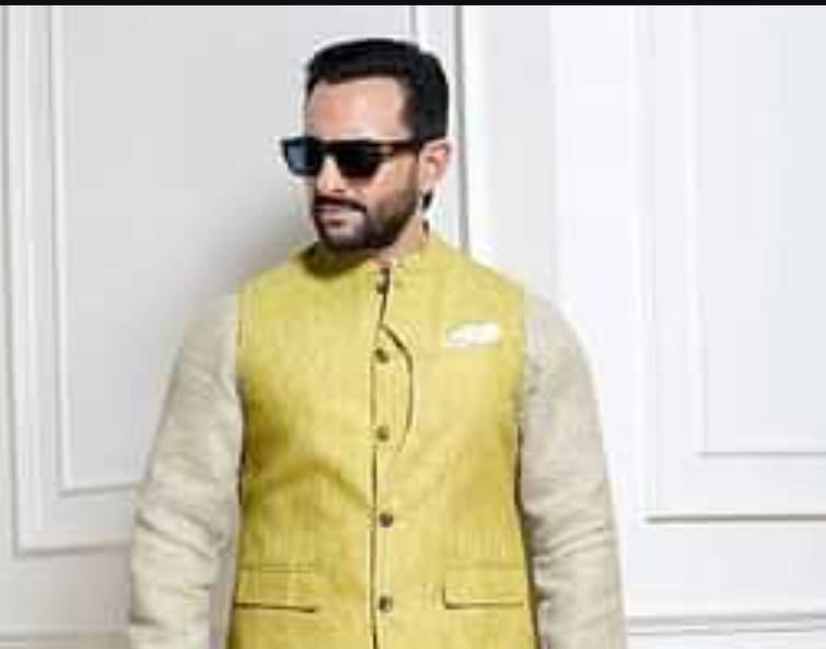 सैफ अली खान पर जानलेवा हमला, घर में घुसकर चाकू से किया हमला