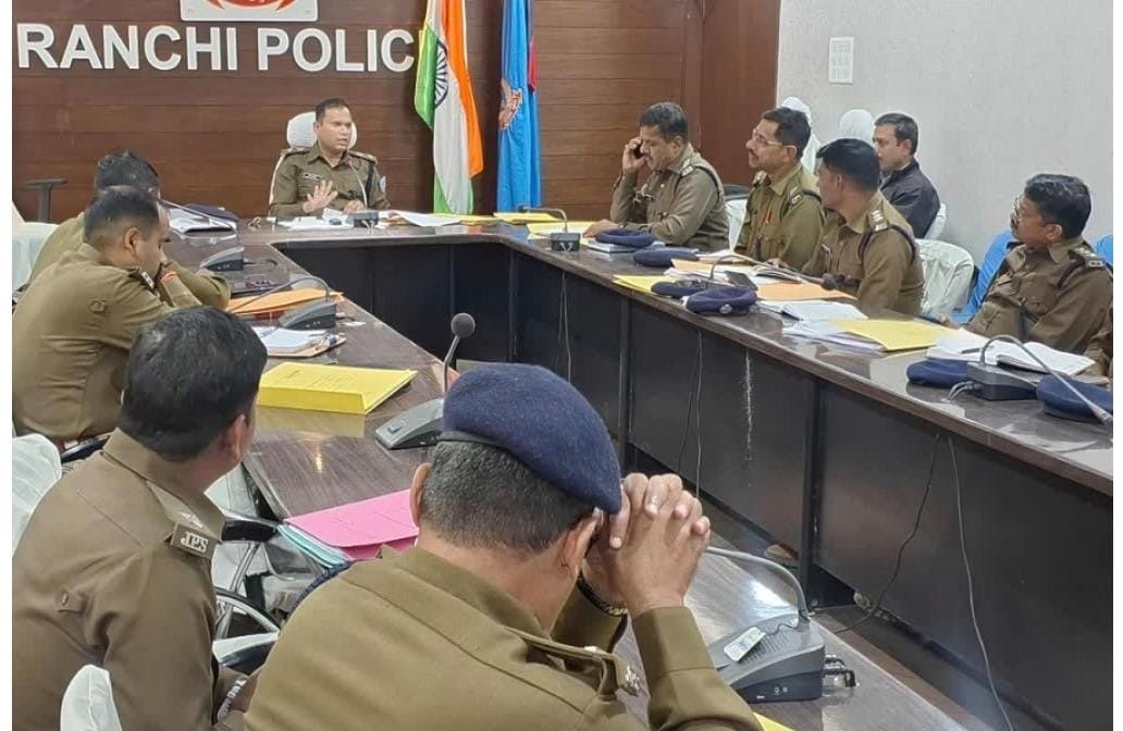रांची पुलिस के 72 अनुसंधान पदाधिकारियों (आईओ) को शो कौज