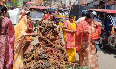 126 वर्ष पूर्व हजारीबाग नगर में पंच मंदिर चौक से 'होलिका दहन' की शुरुआत हुई थी