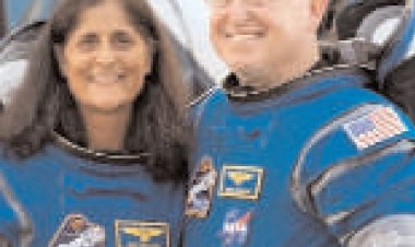 कई चुनौतियों का मुकाबला कर सुनीता और बुच ने आखिर धरती पर कदम रख ही दिया  
