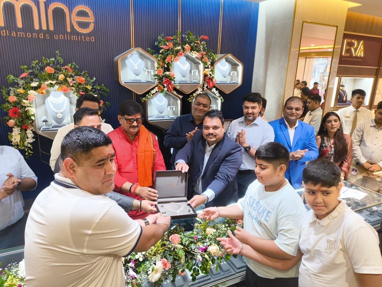 मालाबार गोल्ड एंड डायमंड्स ने झारखंड के धनबाद में नया शोरूम खोला