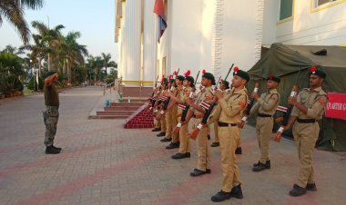 कैडेट्स में देश भक्ति की भावना उजागर करना- कर्नल पंकज