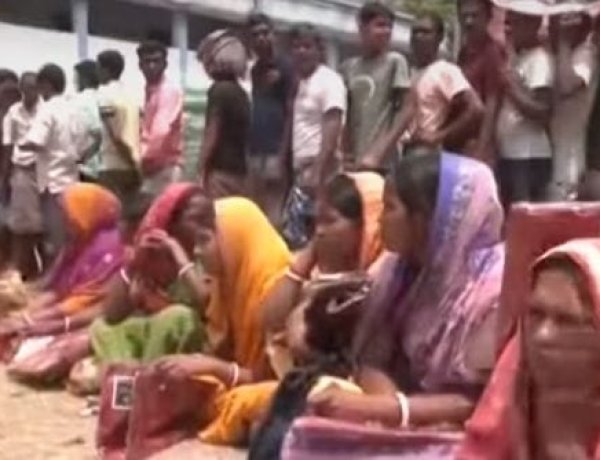 साम्प्रदायिकता के फन को कुचलना बहुत जरूरी 