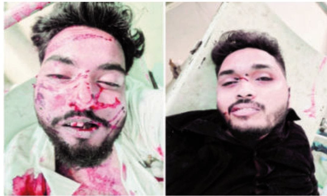 मोटरसाइकिल चलाते समय यातायात नियमों का पालन करना कदापि न भूलें 