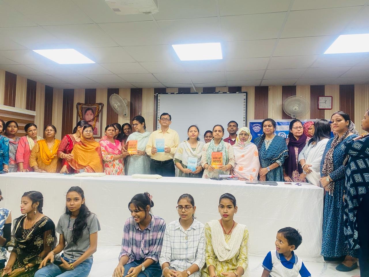 जीबीएम कॉलेज में वक्ताओं ने विकास के लिए शांति की आवश्यकता पर रखे विचार