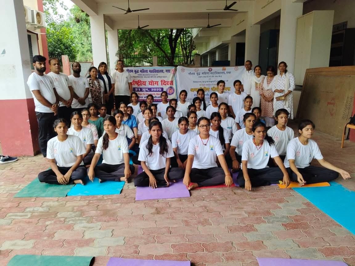अंतरराष्ट्रीय योग दिवस पर जीबीएम कॉलेज में लगाया गया योग शिविर
