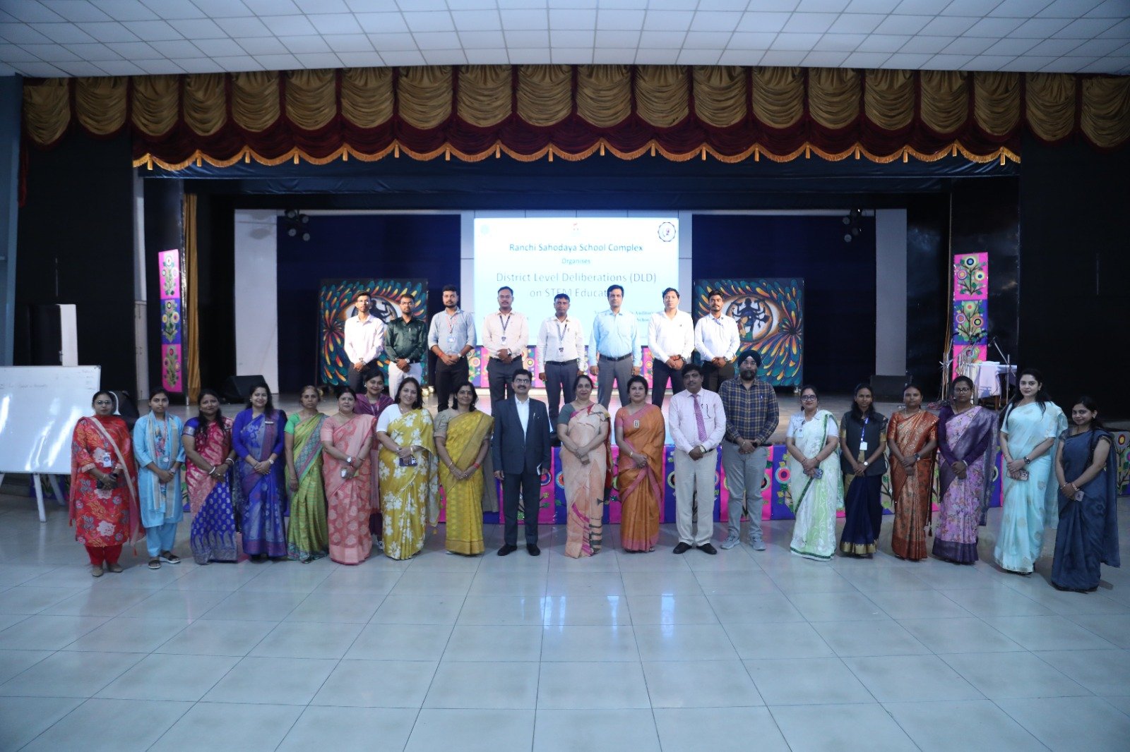 सरला बिरला पब्लिक स्कूल, रांची में शिक्षकों के लिए स्टेम डीएलडी कार्यशाला आयोजित