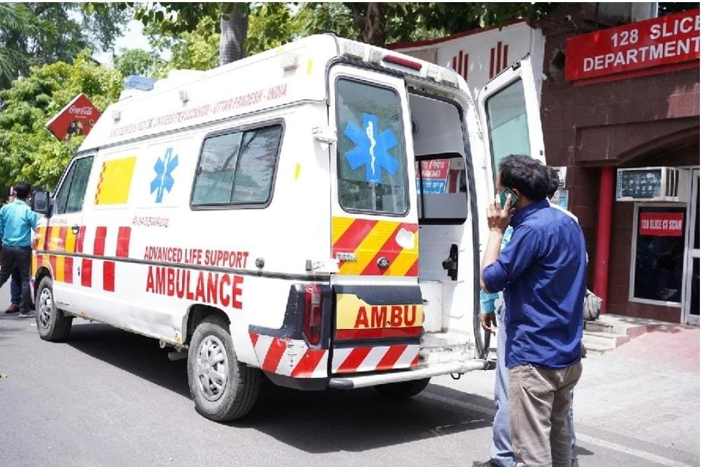 सड़क की बदहाली ने एक मासूम की जान ले ली