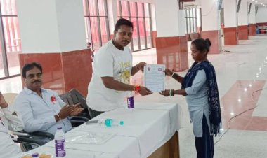 गया जंक्शन पर 79वें स्वतंत्रता दिवस पर स्वच्छता सिपाहियों को किया गया सम्मानित