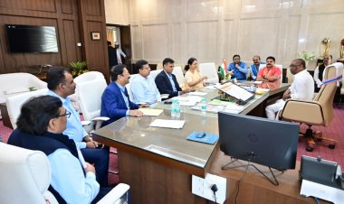 खनन कार्य संपन्न हो जाने के उपरांत जमीन को रैयत को वापस कर देनी चाहिए, मुख्यमंत्री हेमन्त सोरेन ने केंद्रीय कोयला राज्यमंत्री सतीश चंद्र दुबे से यह बात कही