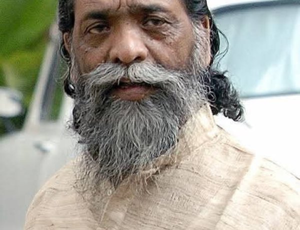 स्मृति शेष : शिबू सोरेन ने हताशा और चुनौतियों के बीच प्रकाश का मार्ग प्रशस्त किया था 