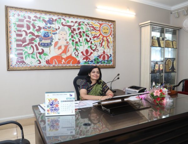 सरला बिरला पब्लिक स्कूल, रांची में श्रीमती मनीषा शर्मा ने प्राचार्या का पदभार ग्रहण किया