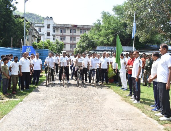 राष्ट्रीय खेल दिवस पर 47 बटालियन सीआरपीएफ द्वारा खेलकूद कार्यक्रम