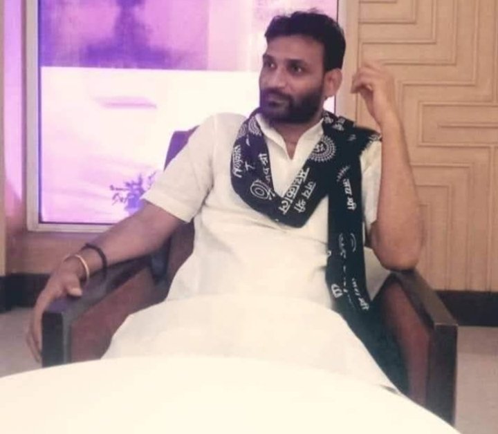 राजनीतिक विचारधारा की लड़ाई छोड़कर दल के लोग दलदल में फसते नजर आ रहे है, राजनीतिक सभा अमर्यादित भाषा का बना प्रतीक:-अनंत धीश अमन