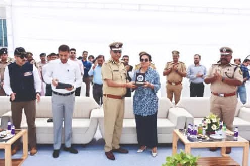 सीआईएसएफ ने संभाली अंतर्राष्ट्रीय हवाई अड्डे की सुरक्षा