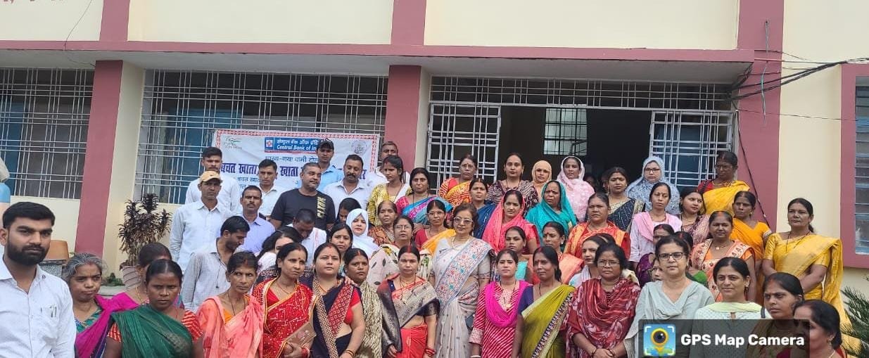 जीबीएम कॉलेज में राजनीति विज्ञान, मनोविज्ञान, संस्कृत एवं उर्दू विभाग की छात्राओं के अभिभावक हुए अभिभावक-शिक्षक बैठक में शामिल