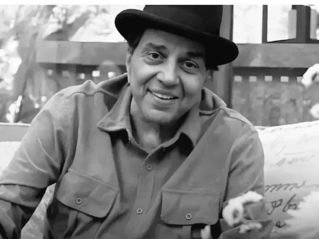 श्रद्धांजलि - आखिर “ही मैन” धर्मेंद्र ने दुनिया को अलविदा कह दिया