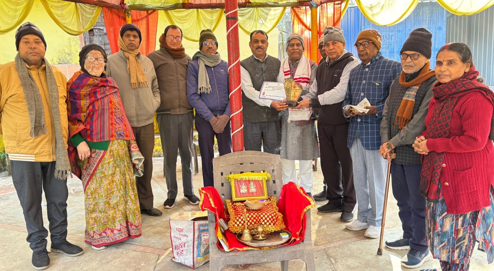 विजय केसरी को 'राष्ट्रीय गौरव सम्मान' से  सम्मानित किया गया