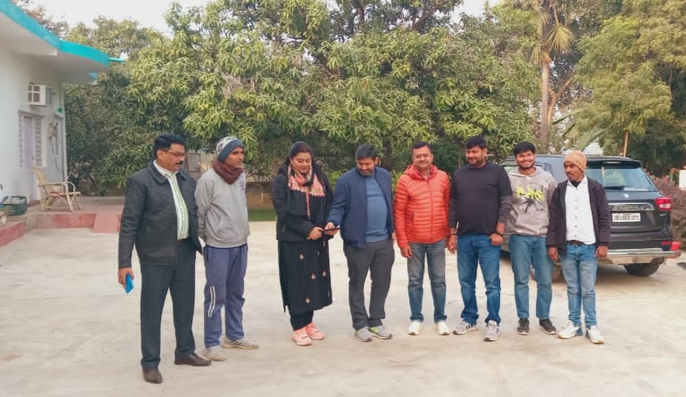 परमार न्यूरों स्पाइन एवं डेंटल क्लिनिक द्वारा निःशुल्क स्वास्थ्य परामर्श शिविर का सफल आयोजन