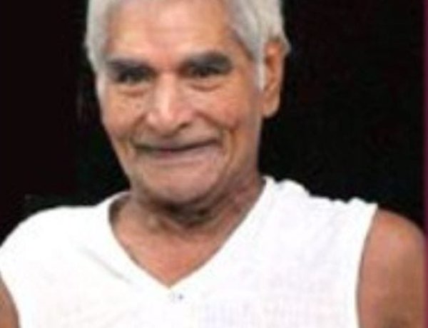 बाबा आमटे का संपूर्ण जीवन कुष्ठ रोगियों के कल्याण को समर्पित रहा था